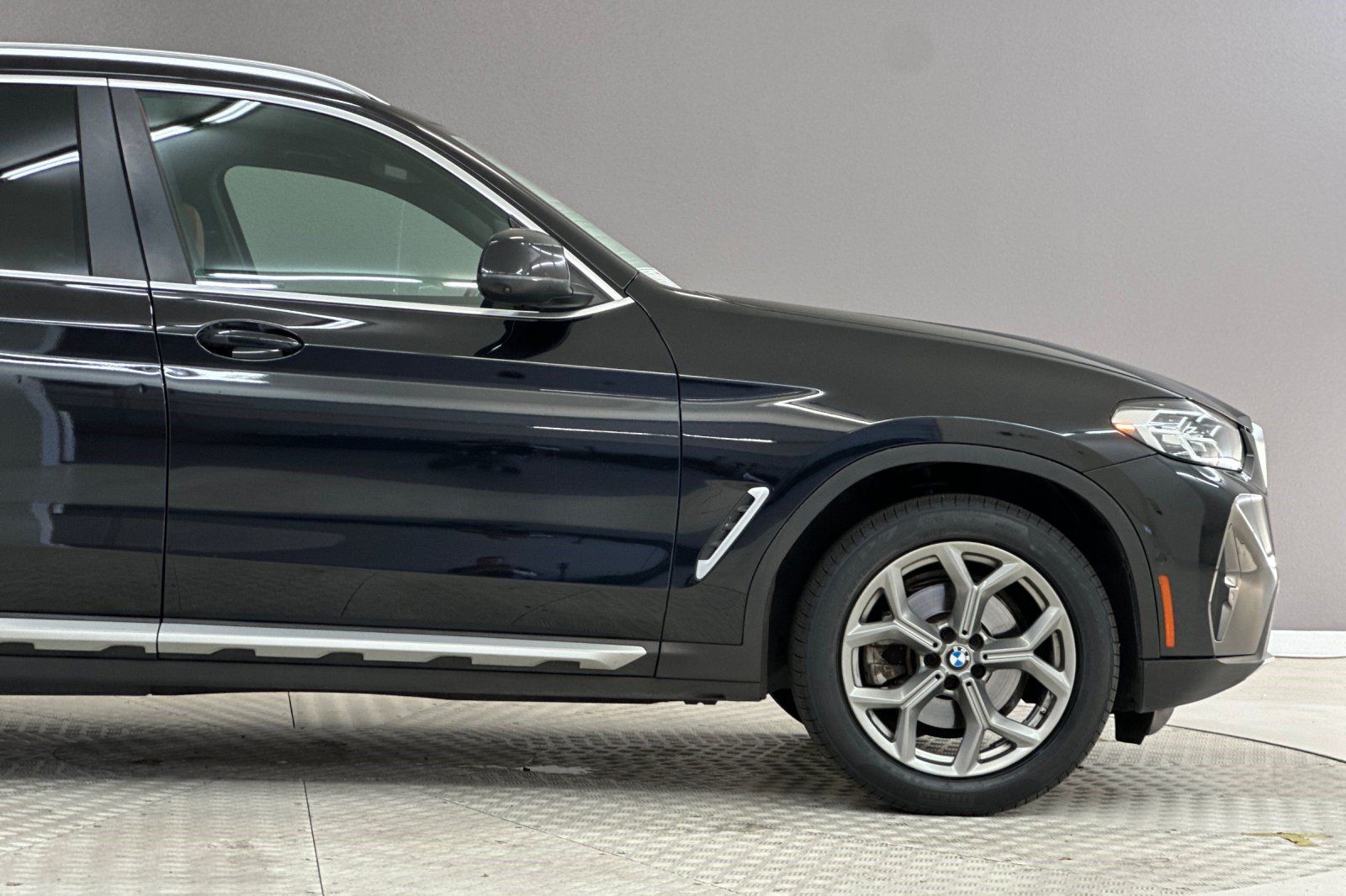 Used 2024 BMW X3 sDrive30i w/ Convenience Package RWD image 35