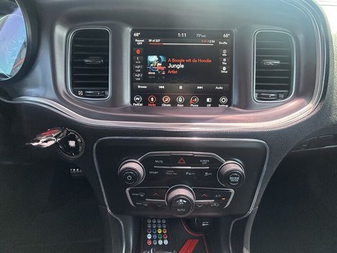 Used 2019 Dodge Charger R/T RWD image 20
