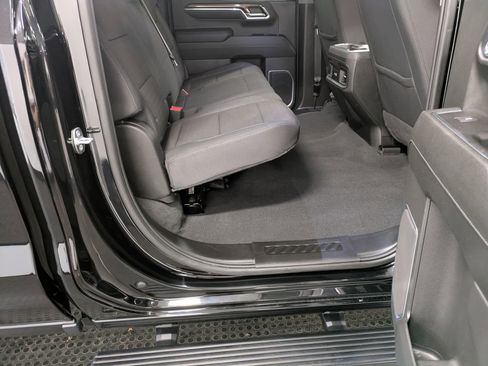Used 2024 Chevrolet Silverado 1500 RST w/ Protection Package AWD/4WD image 27