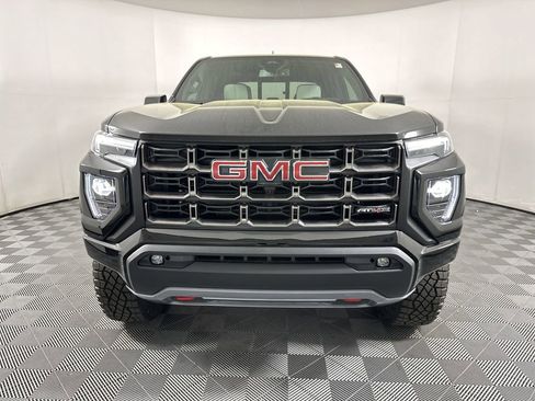 New 2025 GMC Canyon AT4 w/ AT4X Package image 2