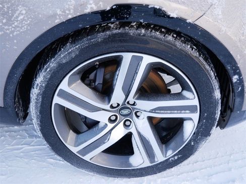 Used 2021 Land Rover Discovery HSE R-Dynamic image 7