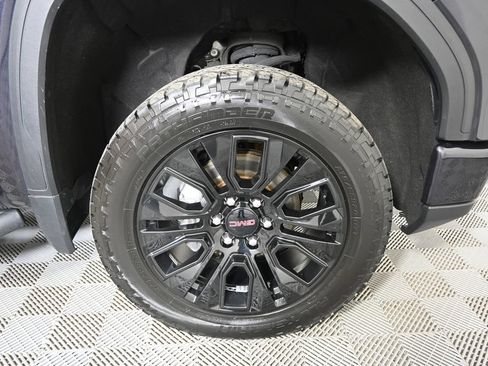 Used 2022 GMC Sierra 1500 AT4X AWD/4WD image 12
