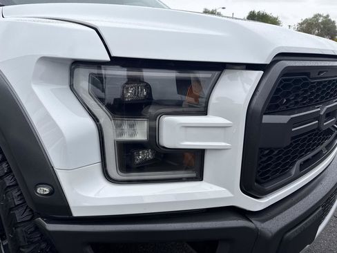 Used 2018 Ford F150 Raptor w/ Equipment Group 802A Luxury AWD/4WD image 28