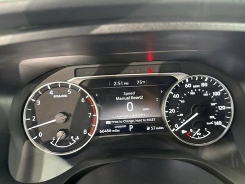 Used 2024 Nissan Rogue S FWD image 23