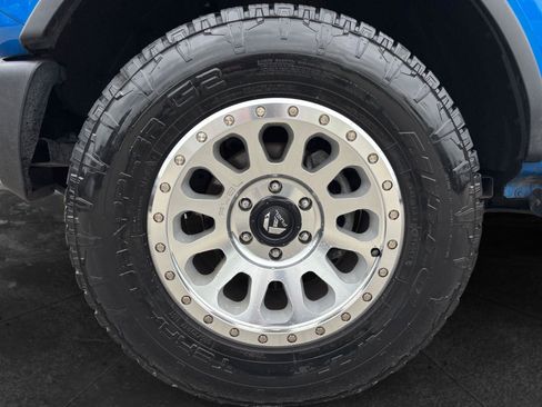 Used 2022 Ford Bronco Big Bend AWD/4WD image 9