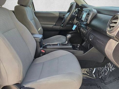 Used 2019 Toyota Tacoma SR w/ SR Convenience Package image 20