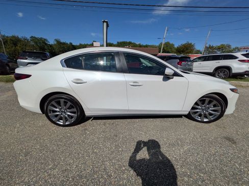 Used 2023 MAZDA MAZDA3 s FWD image 6