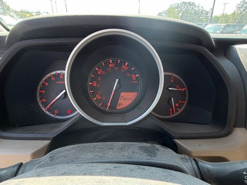 Used 2011 Toyota 4Runner SR5 w/ Convenience Pkg image 30