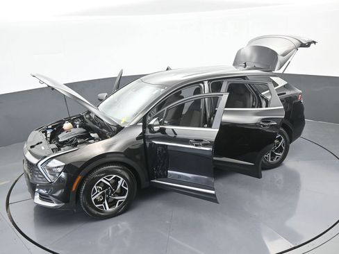 Used 2023 Kia Sportage LX image 62