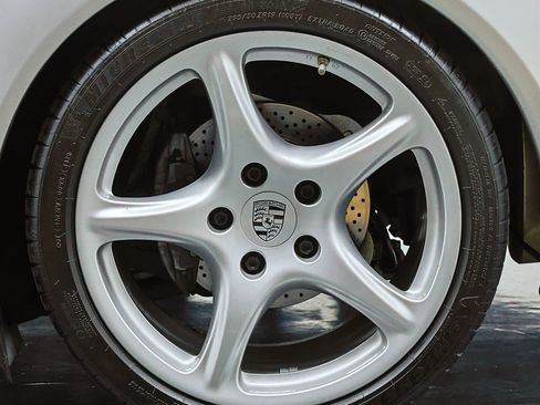 Used 2007 Porsche 911 Carrera image 44