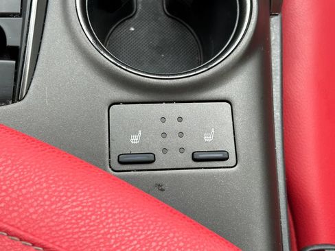 Used 2021 Toyota Camry XSE FWD image 27