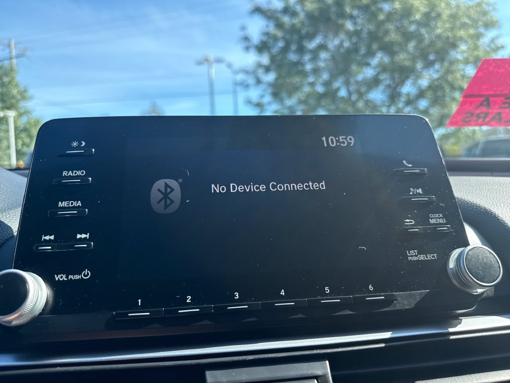 Used 2018 Honda Accord LX image 31