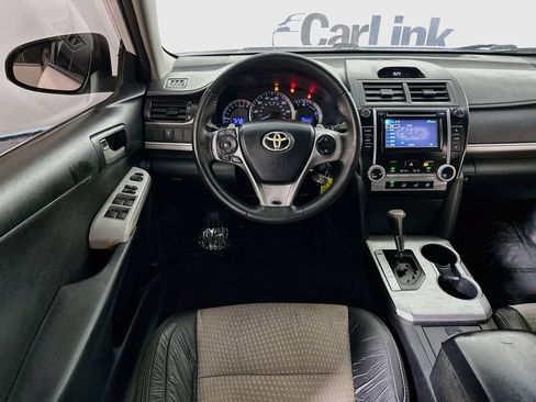 Used 2012 Toyota Camry SE FWD image 23