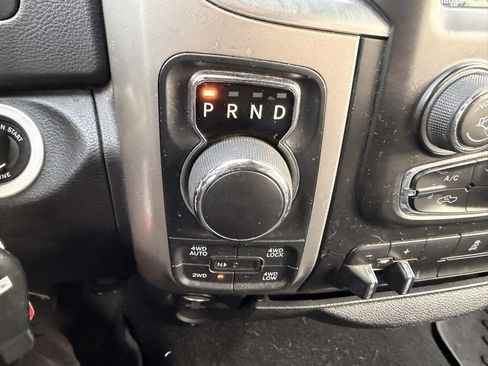 Used 2018 RAM 1500 Big Horn image 31