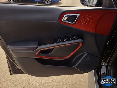 Used 2023 Kia Soul GT-Line image 18