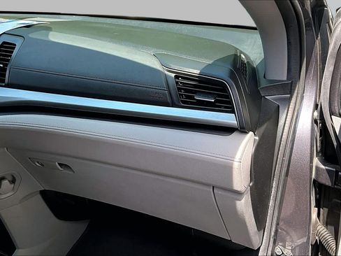 Used 2020 Honda Odyssey EX image 18