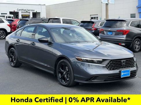 Certified 2025 Honda Accord SE image 1