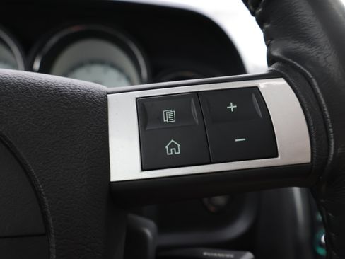 Used 2010 Dodge Challenger R/T RWD image 11