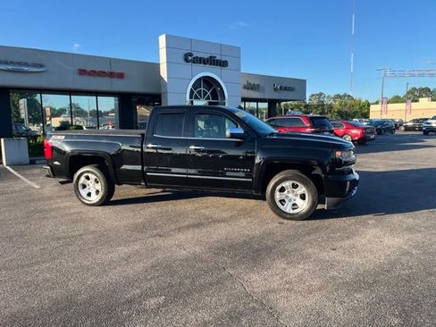 Used 2016 Chevrolet Silverado 1500 LTZ Z71 w/ LTZ Plus Package AWD/4WD image 2