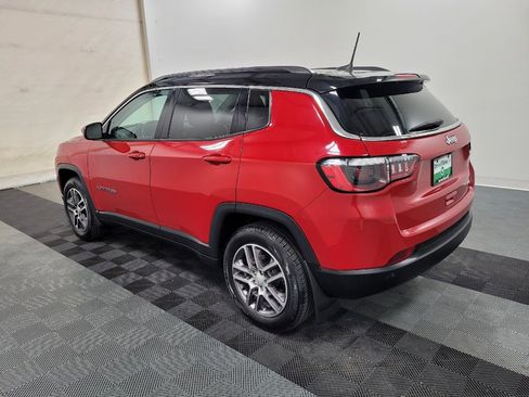 Used 2020 Jeep Compass Latitude AWD/4WD image 3