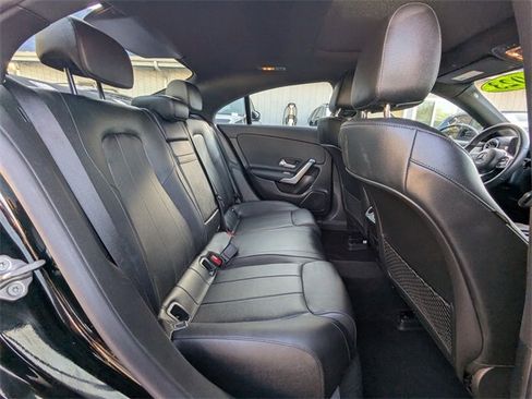 Used 2023 Mercedes-Benz CLA 250 image 29