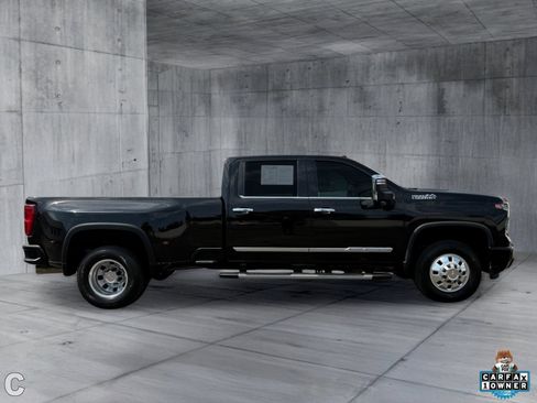 Used 2024 Chevrolet Silverado 3500 High Country w/ High Country Premium Package AWD/4WD image 8