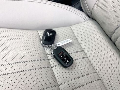 Certified 2026 Honda HR-V EX-L image 14