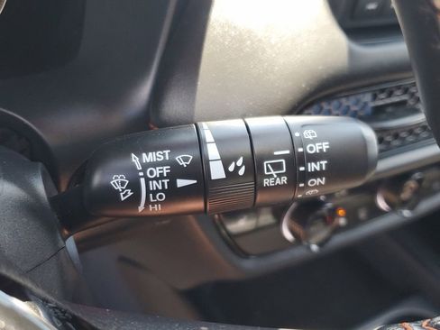 Used 2023 Honda HR-V Sport image 28