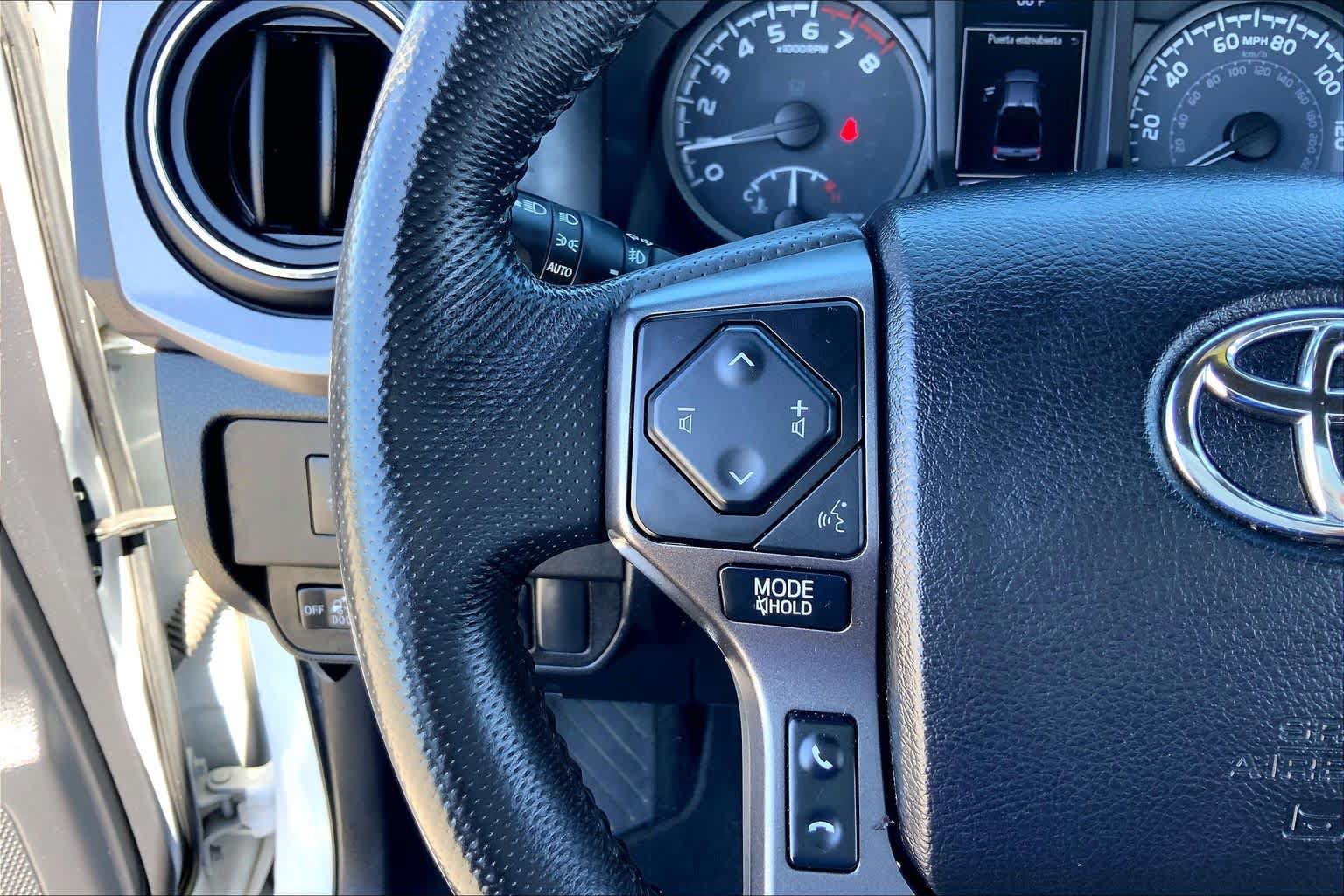 Used 2022 Toyota Tacoma TRD Sport w/ TRD Premium Sport Package RWD image 23