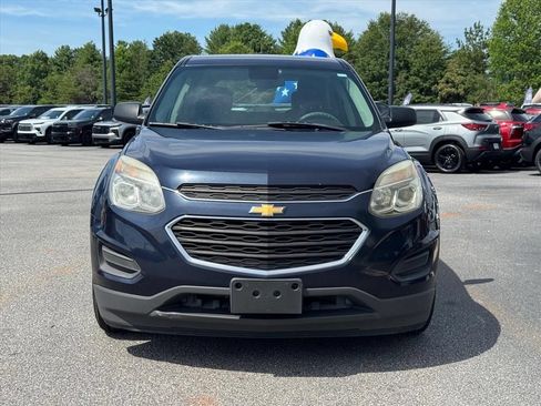 Used 2017 Chevrolet Equinox LS FWD image 8