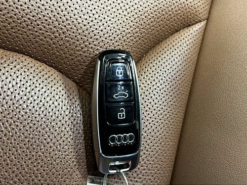 Used 2023 Audi Q7 2.0T Premium Plus w/ Premium Plus Package AWD/4WD image 21