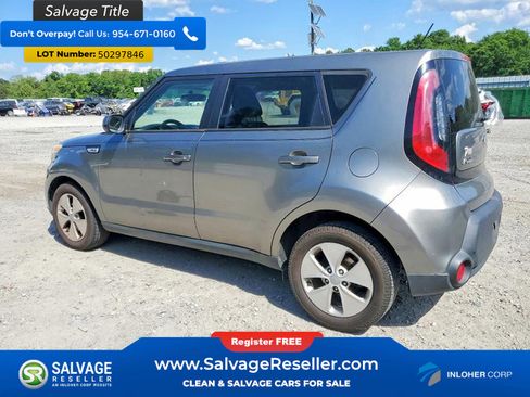 Used 2016 Kia Soul FWD image 3