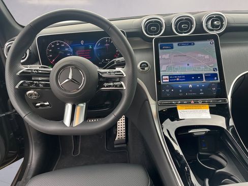 Certified 2025 Mercedes-Benz GLC 350e 4MATIC image 10