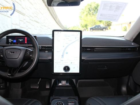 Used 2021 Ford Mustang Mach-E Premium image 16