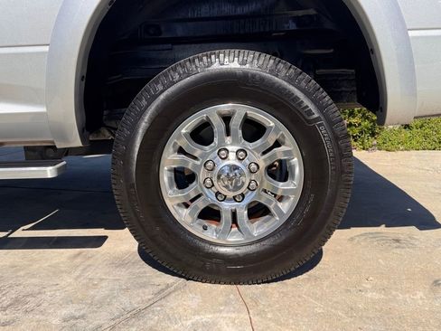 Used 2017 RAM 2500 Laramie image 14