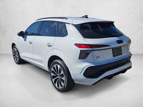 New 2026 Audi Q3 quattro 2.0T AWD/4WD image 9