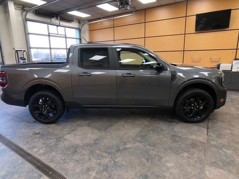 New 2026 Ford Maverick Lariat w/ Black Appearance Package image 8