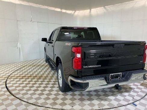 Used 2021 Chevrolet Silverado 1500 LT AWD/4WD image 19
