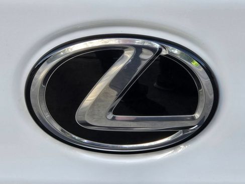 Used 2024 Lexus IS 350 F Sport RWD image 12