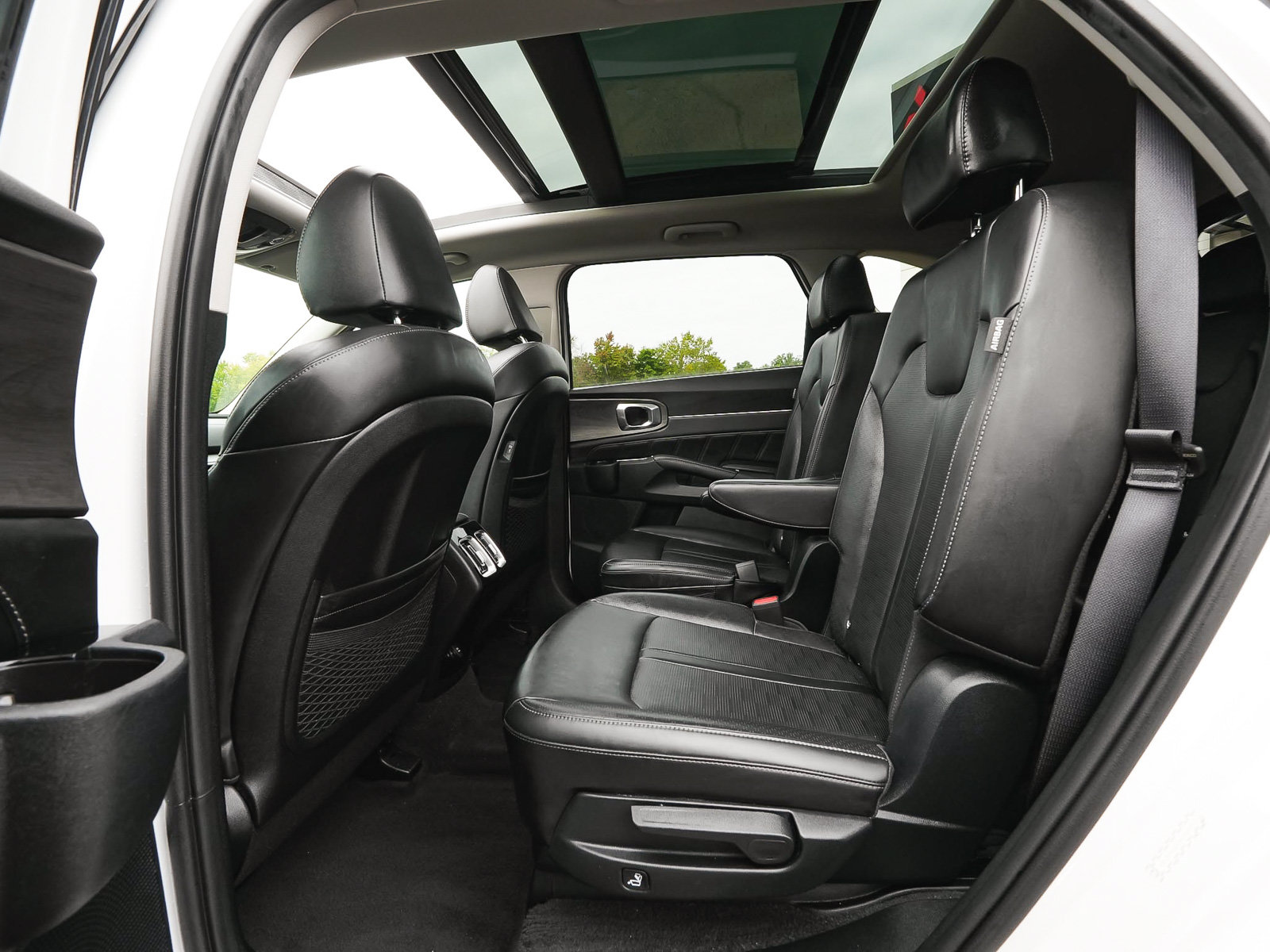 Used 2024 Kia Sorento SX AWD/4WD image 34