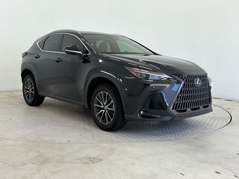 Used 2025 Lexus NX 350h AWD w/ Accessory Package (2T) image 6