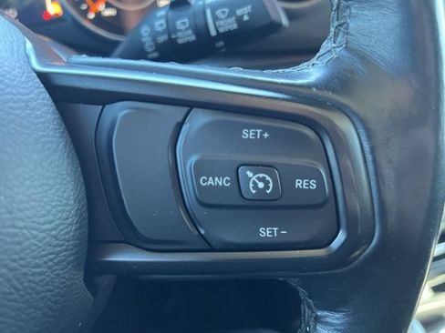 Used 2021 Jeep Wrangler Unlimited Sport AWD/4WD image 17