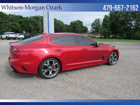 Used 2018 Kia Stinger GT1 RWD image 14