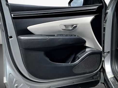 Certified 2022 Hyundai Tucson SEL w/ Cargo Package AWD/4WD image 20