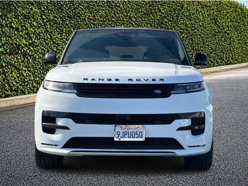 Used 2024 Land Rover Range Rover Sport Dynamic SE AWD/4WD image 9