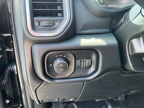 New 2026 RAM 3500 Laramie AWD/4WD image 16