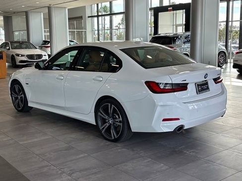 Used 2023 BMW 330e xDrive w/ Driving Assistance Package image 7