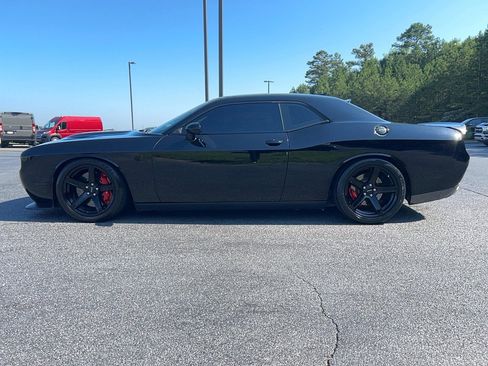 Used 2017 Dodge Challenger SRT Hellcat RWD image 8