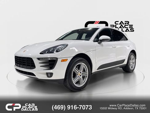 Used 2018 Porsche Macan AWD/4WD image 4