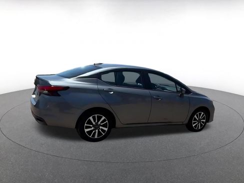 Used 2025 Nissan Versa SV FWD image 14